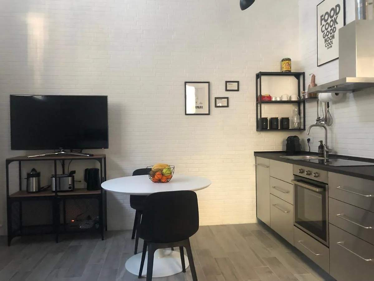 Urban Loft Apartment Bologna