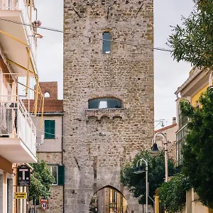 Ca' Da Vinci , Noli Italia